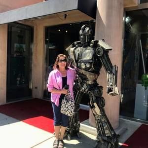 Meet your Posher, Tara